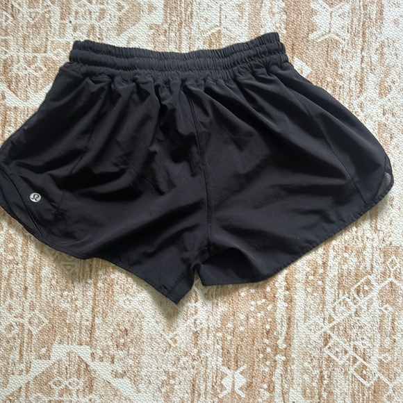 LULULEMON RUN SWIFT SHORTS - Picture 2 of 4